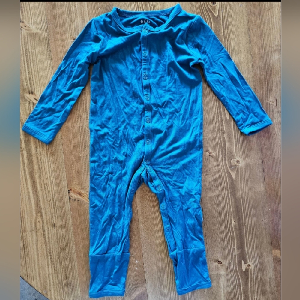 Kyte baby button up romper 12-18 nwot